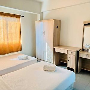 Standard Zimmer mit zwei Einzelbetten